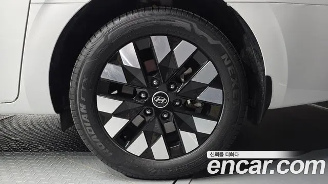 Hyundai Staria — Фото автомобиля 6