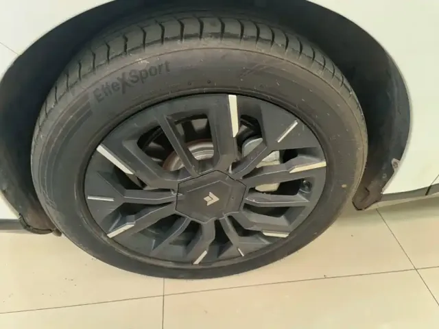 GAC Hyptec HT — Фото автомобиля 22