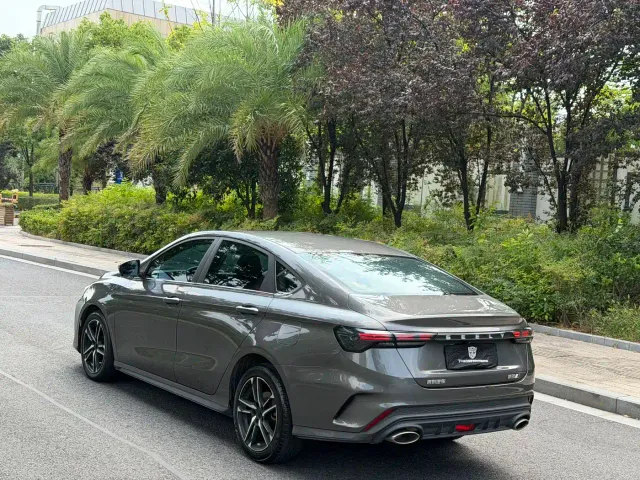 Geely Binrui — Фото автомобиля 9