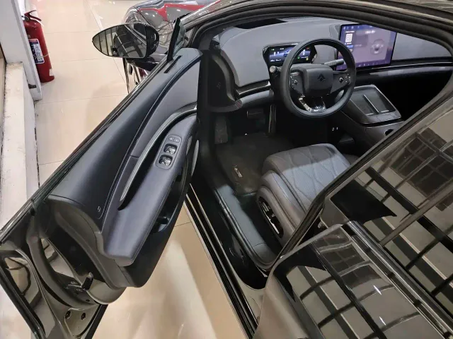 GAC Hyper A8 — Фото автомобиля 4