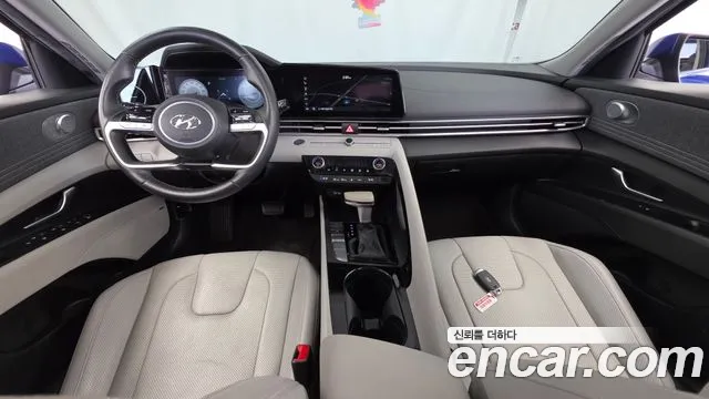 Hyundai Avante CN7 — Фото автомобиля 7