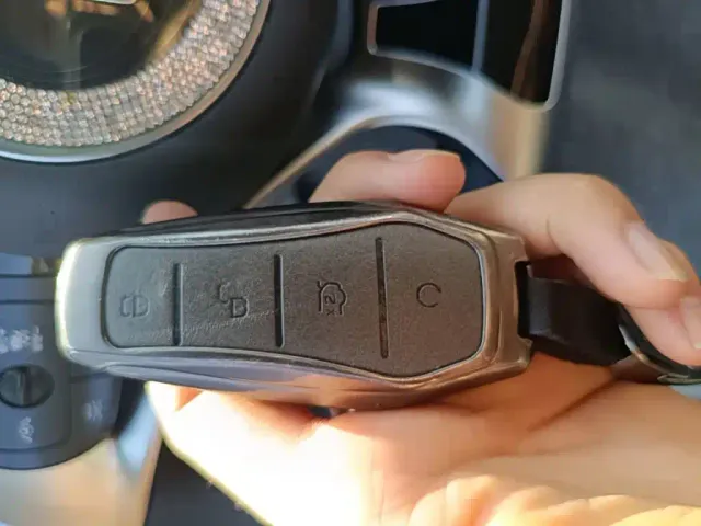 BYD Yuan PLUS — Фото автомобиля 8