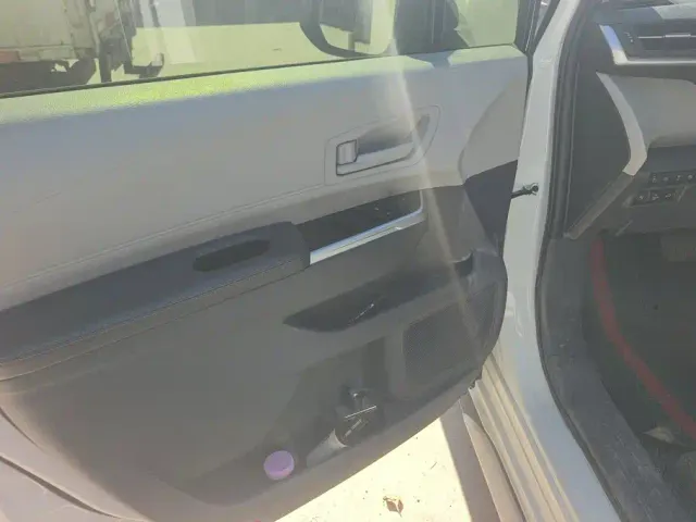 Toyota Granvia — Фото автомобиля 7