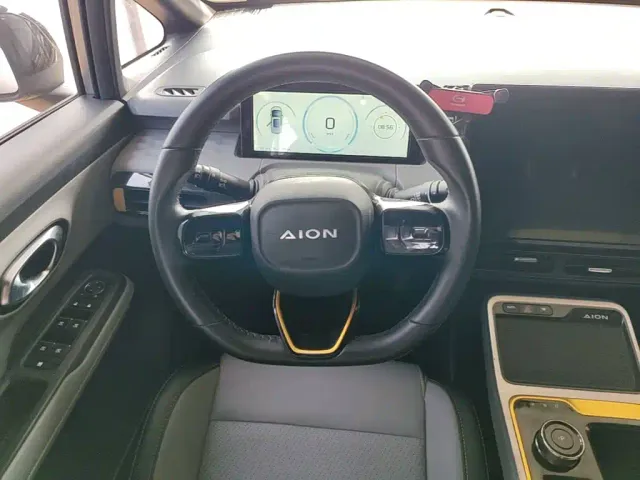 GAC Aion Y — Фото автомобиля 10