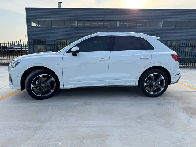 Audi Q3 — Фото автомобиля 2
