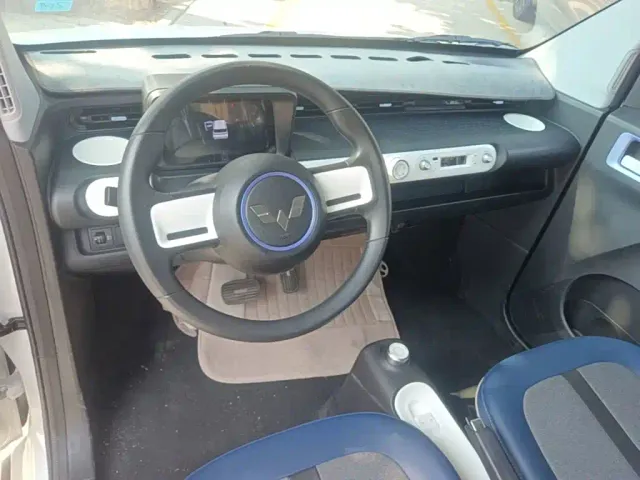 Wuling Hongguang Mini EV — Фото автомобиля 9