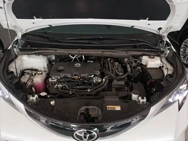 Toyota Sienna — Фото автомобиля 19