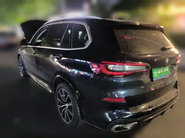BMW X5 — Фото автомобиля 24