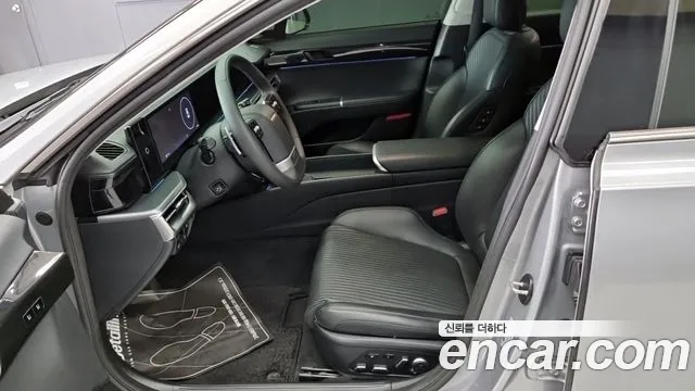 Hyundai Grandeur Grandeur (GN7) 2.5 Бензин 2WD — Фото автомобиля 10