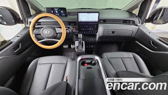 Hyundai Staria — Фото автомобиля 10