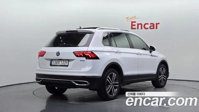 Volkswagen Tiguan 2nd Gen — Фото автомобиля 2