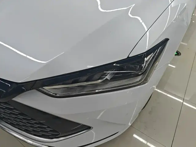 BYD Qin PLUS — Фото автомобиля 23