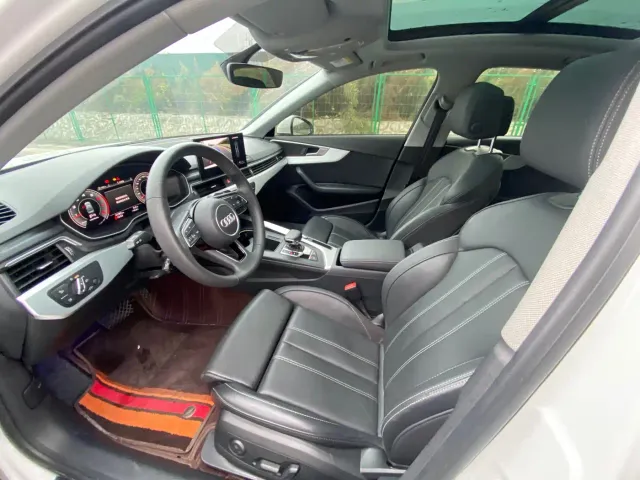 Audi A4L — Фото автомобиля 7