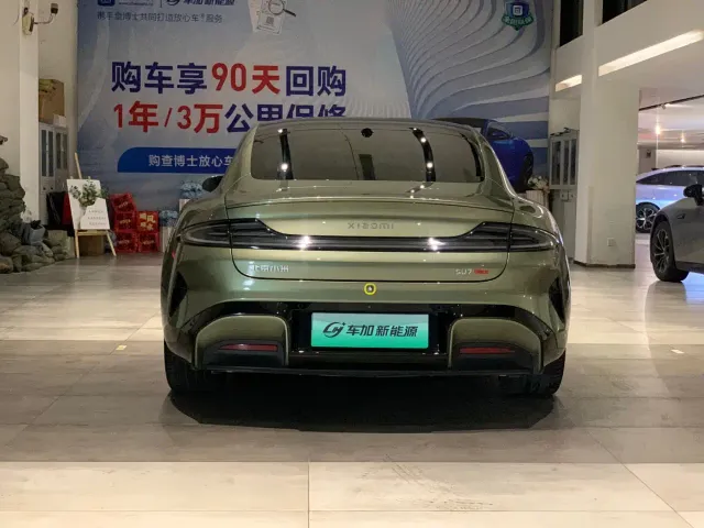 Xiaomi SU7 — Фото автомобиля 8