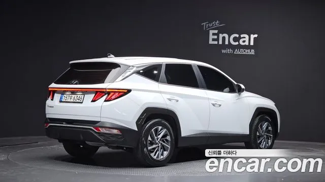 Hyundai Tucson Tucson (NX4) Дизель 2.0 2WD — Фото автомобиля 2