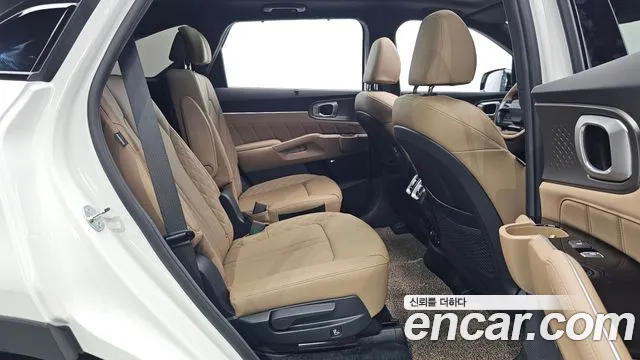 Kia Sorento Новый Sorento 4 поколение Дизель 2.2 4WD — Фото автомобиля 10
