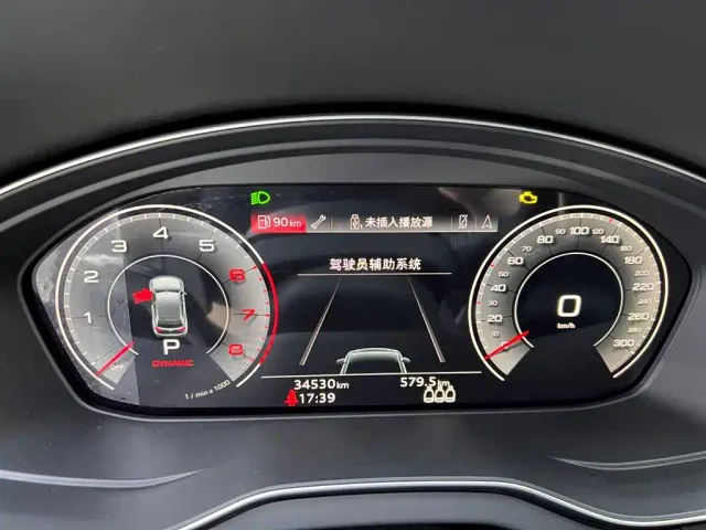 Audi Q5L Sportback — Фото автомобиля 15