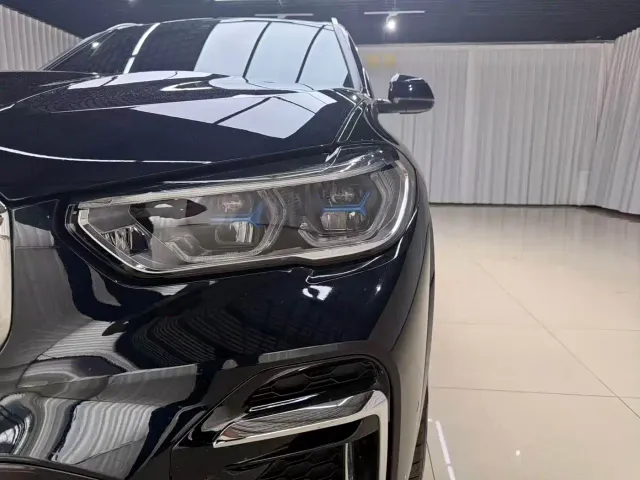 BMW X5 — Фото автомобиля 10