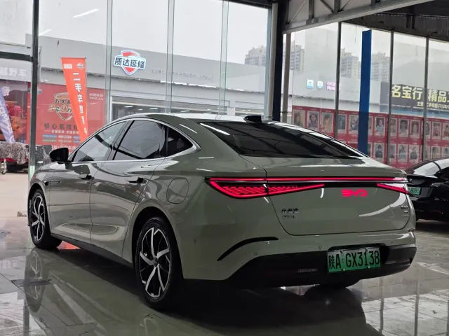 BYD Seal 07 DM-i — Фото автомобиля 20