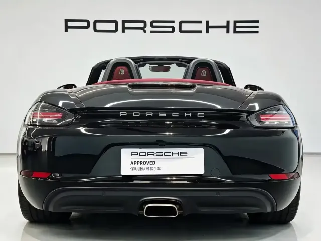 Porsche 718 — Фото автомобиля 5