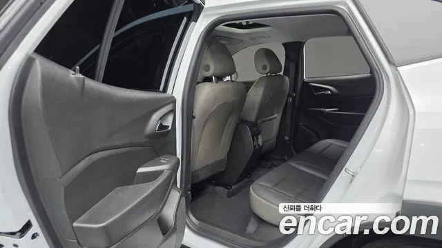 ChevroletGMDaewoo Trax Trax Кроссовер — Фото автомобиля 27