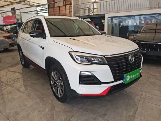 Changan CS75 — Фото автомобиля 3