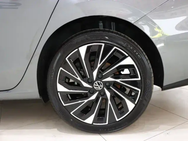 Volkswagen Sagitar — Фото автомобиля 20