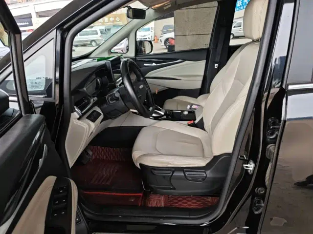 Maxus G50 — Фото автомобиля 14