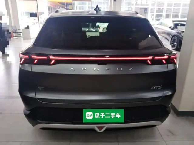 Arcfox Alpha T5 — Фото автомобиля 3