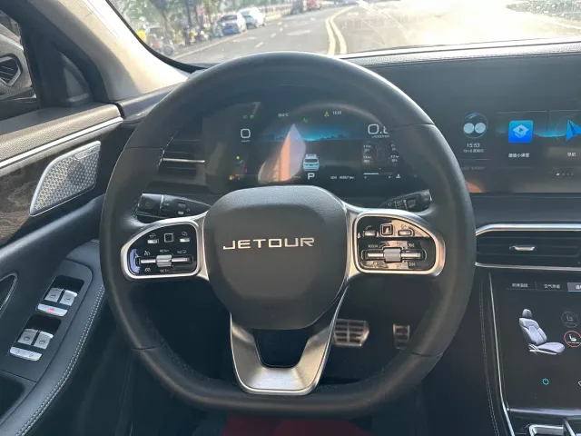 Jetour X90 — Фото автомобиля 10