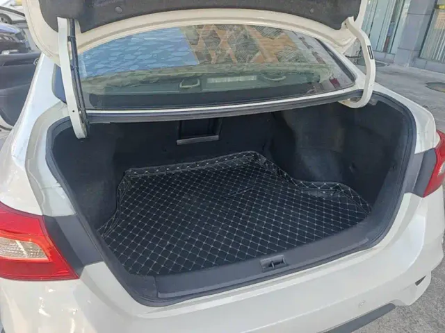 Nissan Sylphy — Фото автомобиля 18