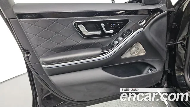 Mercedes-Benz S-Class — Фото автомобиля 13