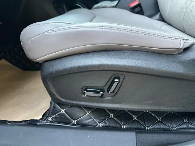 Geely Boyue L — Фото автомобиля 22