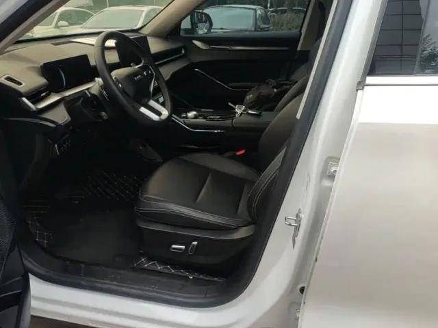 Haval H6 — Фото автомобиля 14
