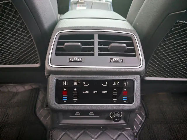 Audi A6L — Фото автомобиля 18
