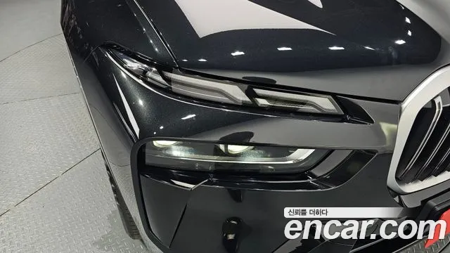 BMW X7 — Фото автомобиля 16