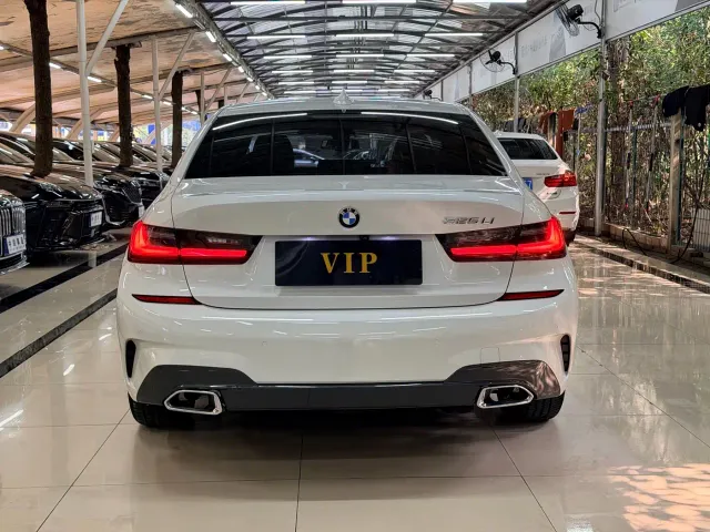BMW 3 Series — Фото автомобиля 5