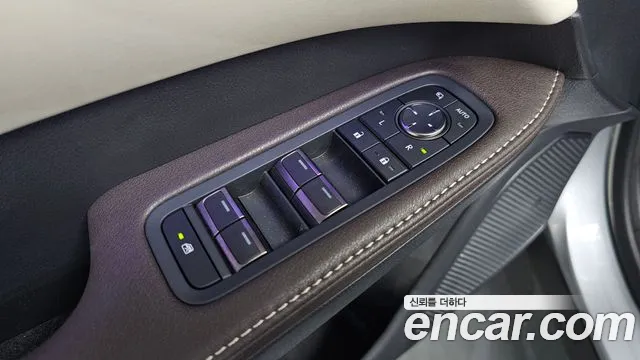 Lexus RX — Фото автомобиля 27