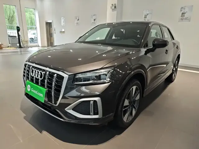 Фотография автомобиля — Audi Q2L