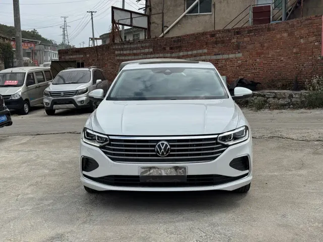 Volkswagen Lavida — Фото автомобиля 2