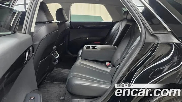 Hyundai Grandeur GN7 — Фото автомобиля 16