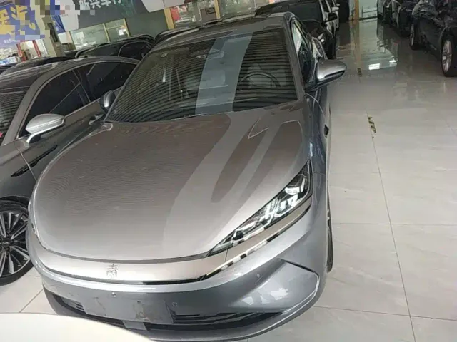 BYD Qin L — Фото автомобиля 2