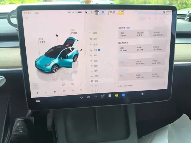 Tesla Model Y — Фото автомобиля 3