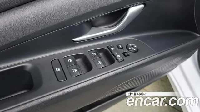 Hyundai AVANTE Avante (CN7) — Фото автомобиля 12