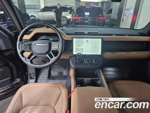 Land Rover Defender L663 — Фото автомобиля 5