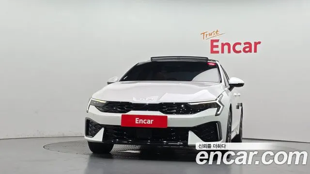 Kia K5 Signature — Фото автомобиля 3