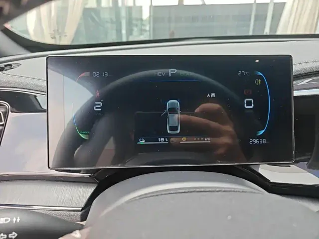 BYD Qin PLUS — Фото автомобиля 11