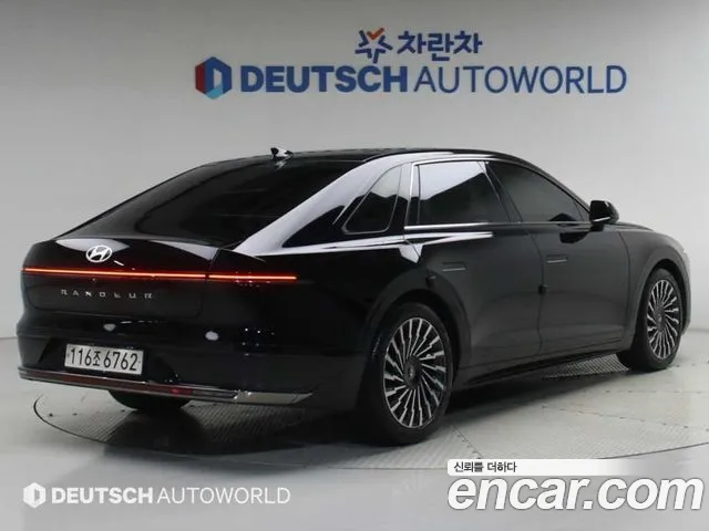 Hyundai Grandeur GN7 — Фото автомобиля 4