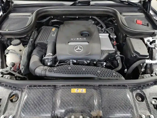 Mercedes-Benz GLE-Class — Фото автомобиля 19