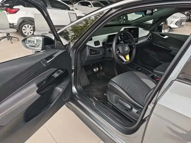 Volkswagen ID.3 — Фото автомобиля 15